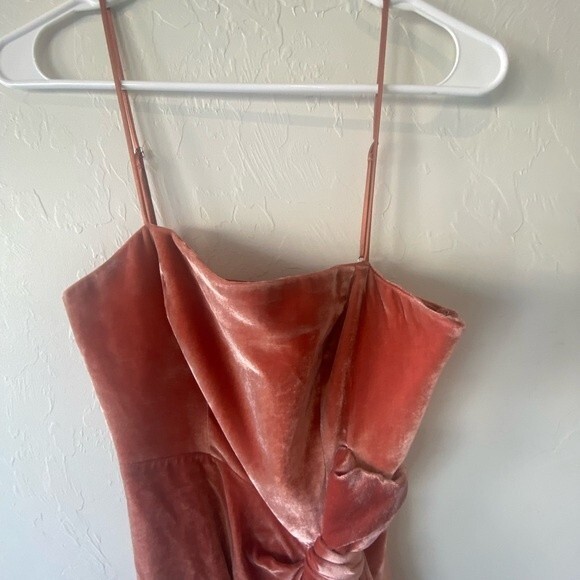 Cinq A Sept pink spaghetti strap mini cocktail semiformal drsss velvet texture - Picture 3 of 12